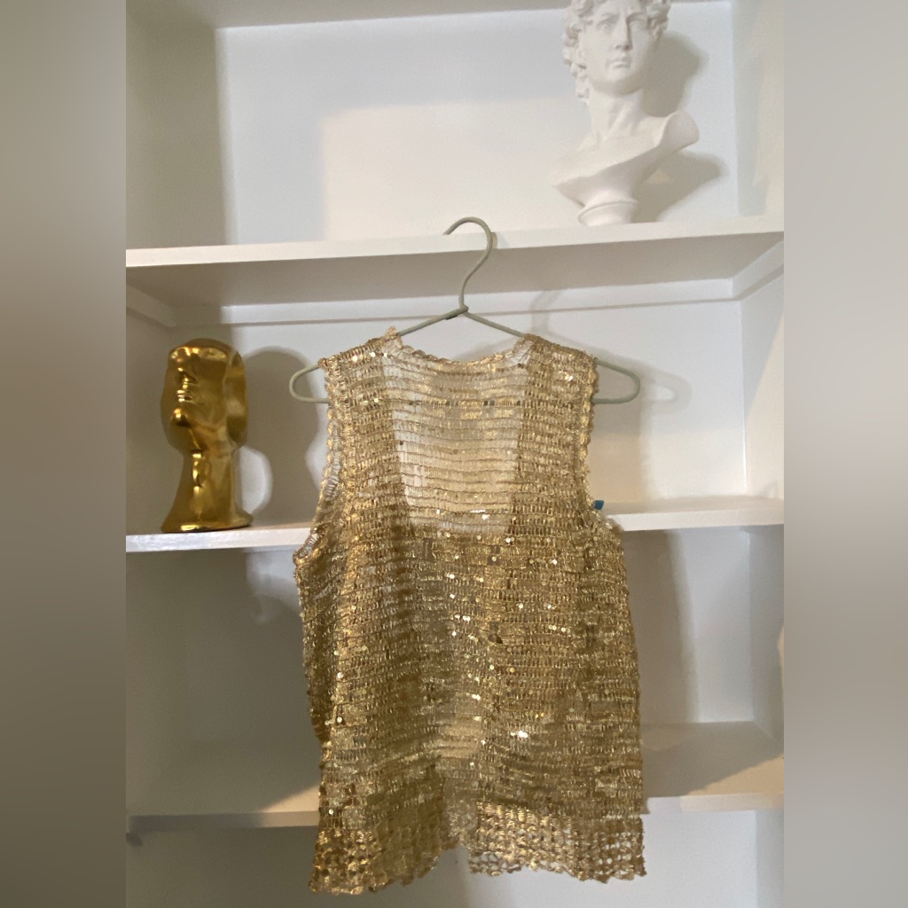 Piece D'resistance Made Of Fine Gold Real Metal Thread!